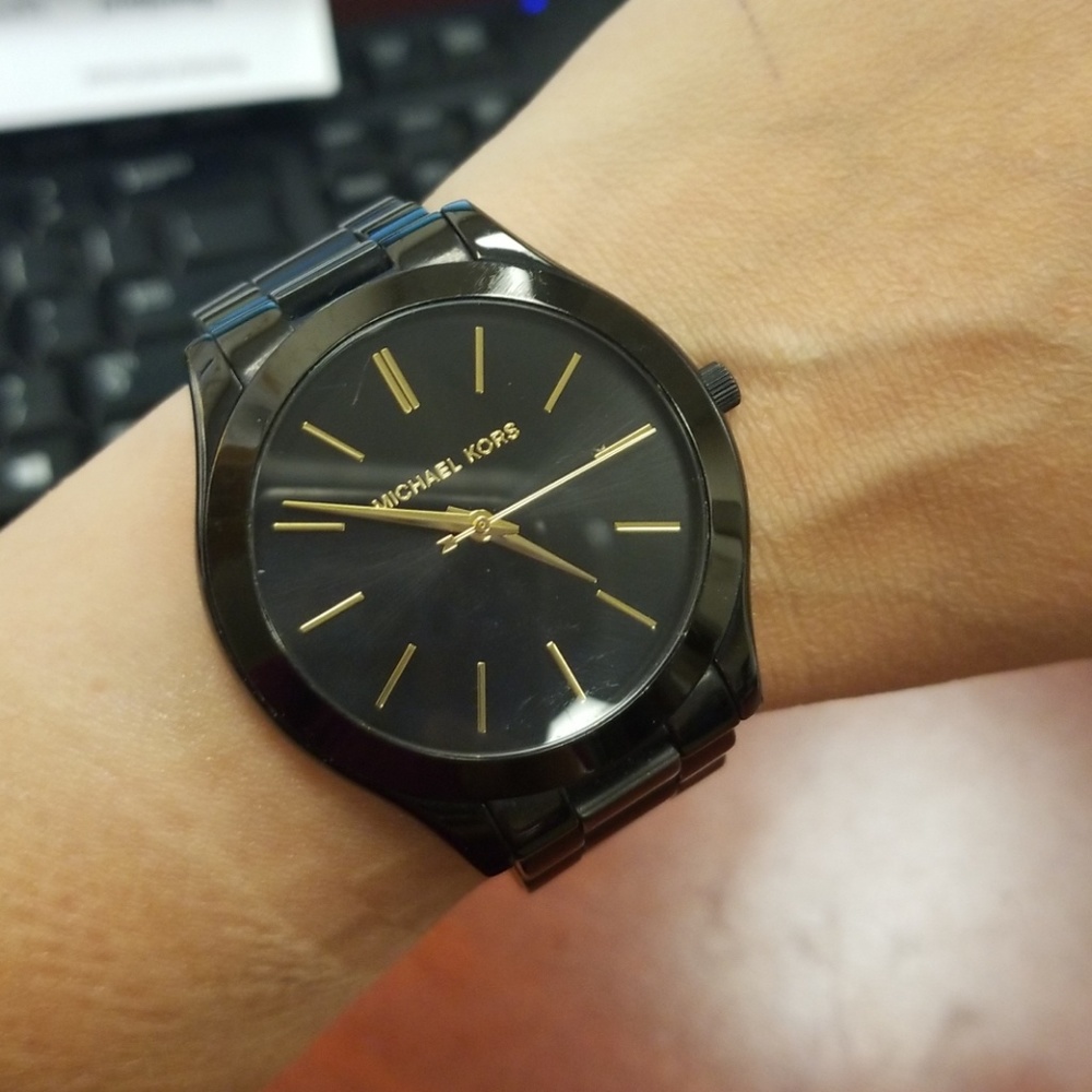 Watch - Picture 2 of 2